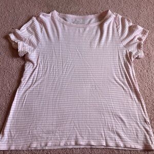 American eagle t shirt